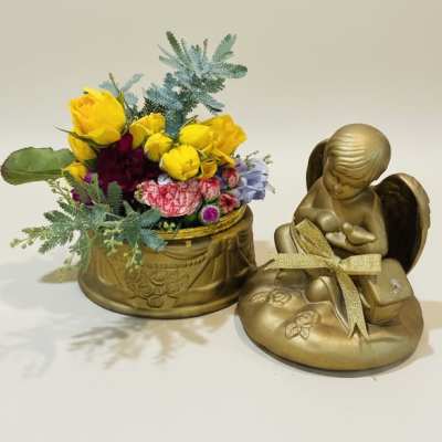 Cherub box with mini roses and wildflowers