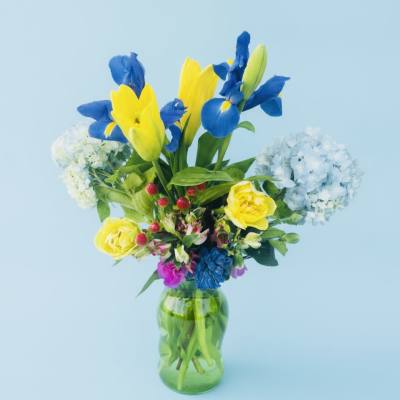 Iris and Hydrangea bouquet