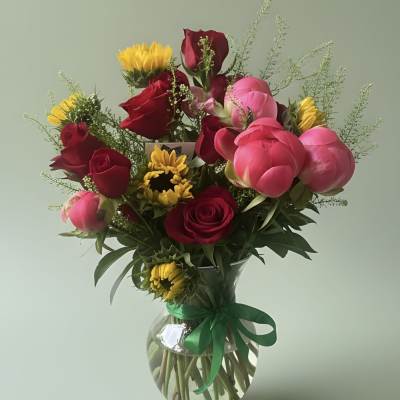 Sunny Blooms Bouquet