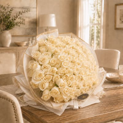 100 Roses Round EuroBouquet - White