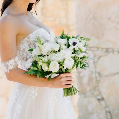 The Elegant Traditions Ceremony Wedding Package