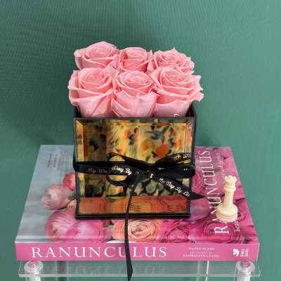 Miami Vibes. (PRESERVED ROSES)