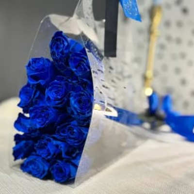 Blue Roses Bouquet - 25, 50 & 100 Stems
