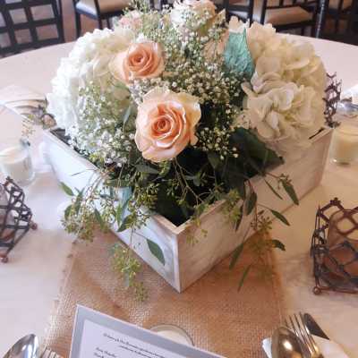 Center Piece White - Pink