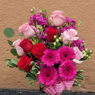 Elegant Blush & Bloom