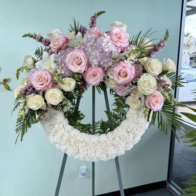 Sympathy Wreath Circle 02