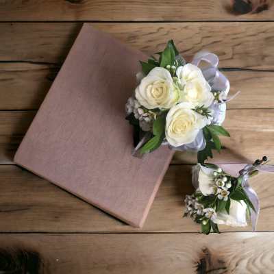 Corsage & Boutonniere Set