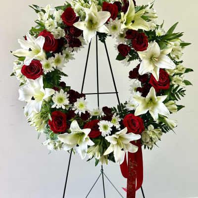 18' Rose and Lily Sympathy Wreath