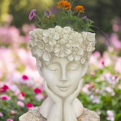 Goddess of the Garden