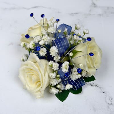 Sapphire 3 Rose Wrist Corsage