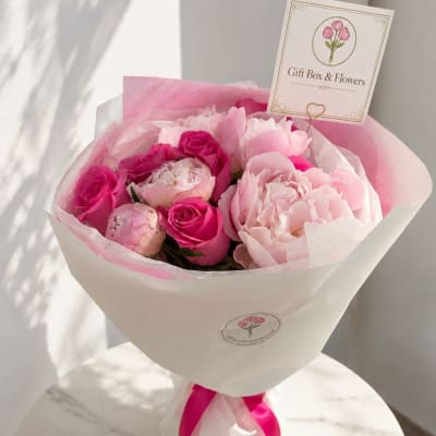 Peony Kiss