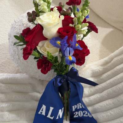 Royal Classic Prom Bouquet