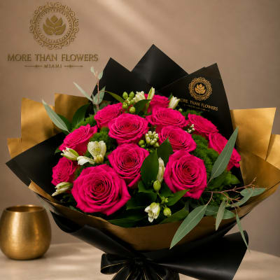 1 Dozen Handheld Bouquet - Hot Pink