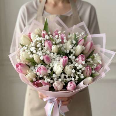 Pink & White Tulip Bouquet (30 Tulips)