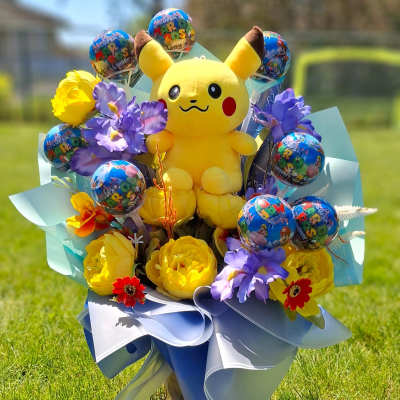 The Pikachu & Friends Gamer Bouquet