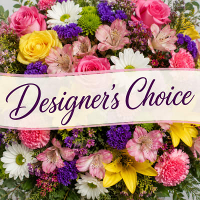 Mixed bouquet with roses, daisies, lilies, and carnations