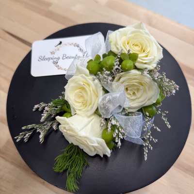Corsage - Five-spray Rose