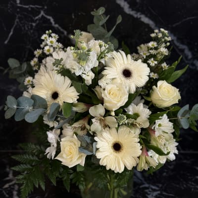 Ivory garden cube