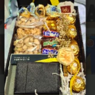 Signature Gentleman's Gift Box