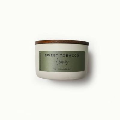 Sweet Tobacco Leaves Candle | 10 oz Signature Statement
