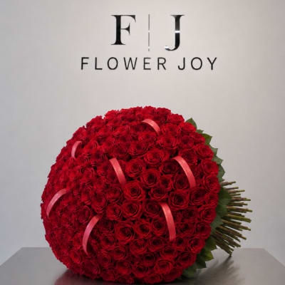 Eternal Love (101 Roses)