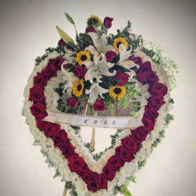 Heartfelt Sympathy Wreath
