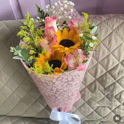 Roses and Sunflowers