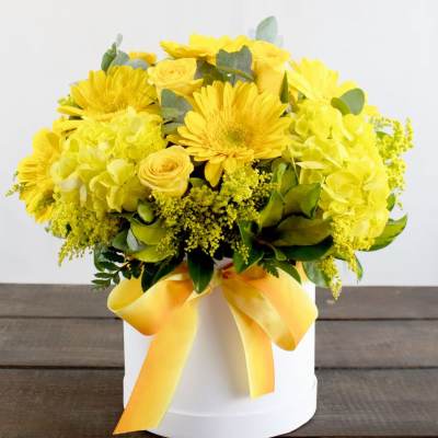 Sunny Delight Floral Hatbox