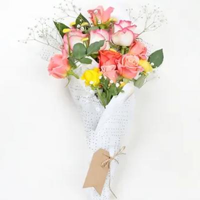 Coral rose bouquet