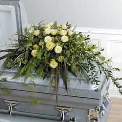 SF121-11 Casket Spray