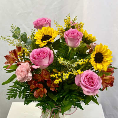 Sweetheart Sunflower Bouquet