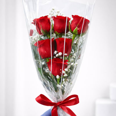 Classic roses red bouquet