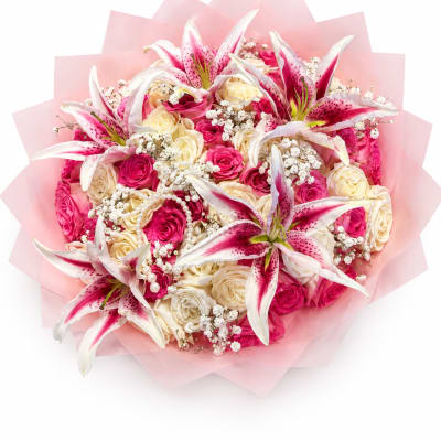 Pink and cream rose bouquet with white-and-pink lilies