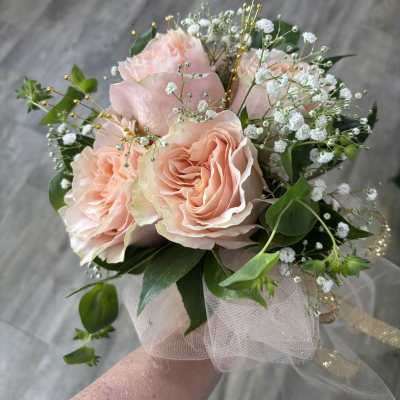 6 Rose Prom Bouquet