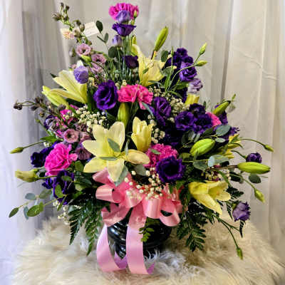 Medium Sympathy Arrangement