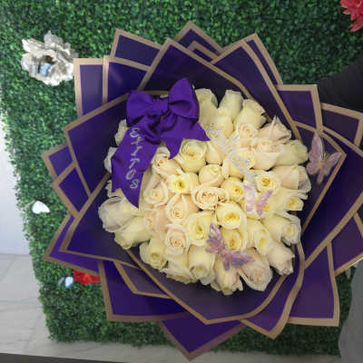 50 Delicated Flower Arragement