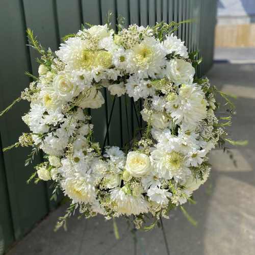 Call to order - Sympathy Easel - Wreath Shape
