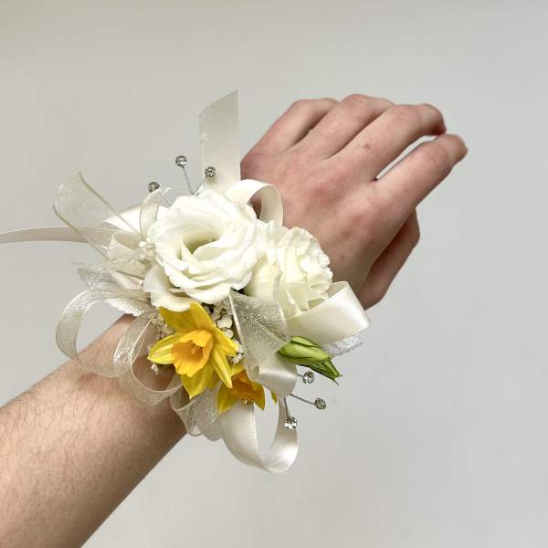 Yellow & White Mixed Wrist Corsage