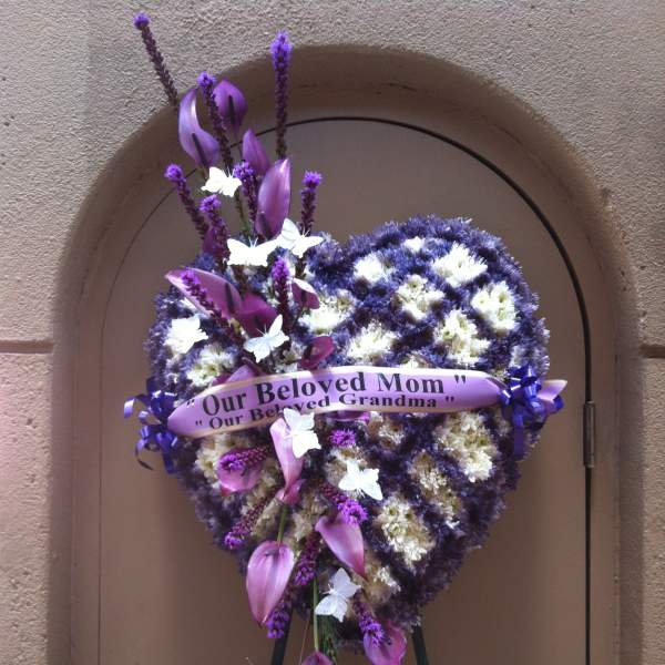 Heart shape purple and white checker mums wreath - F35011