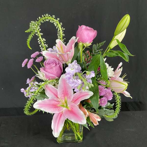 最大10%OFFクーポン Ed by Delivery Flower | Florist Dayton Smith's Gifts & Flower その他