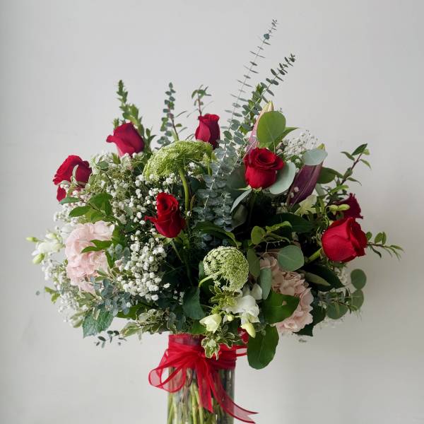 1 Dozen Roses Arrangement Premium