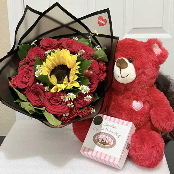 Valentine’s Love & Hugs Gift Set