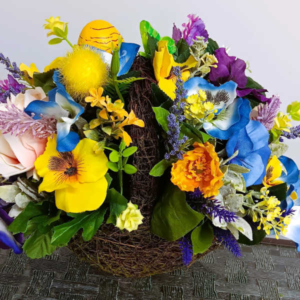 Spring Easter Floral basket.
