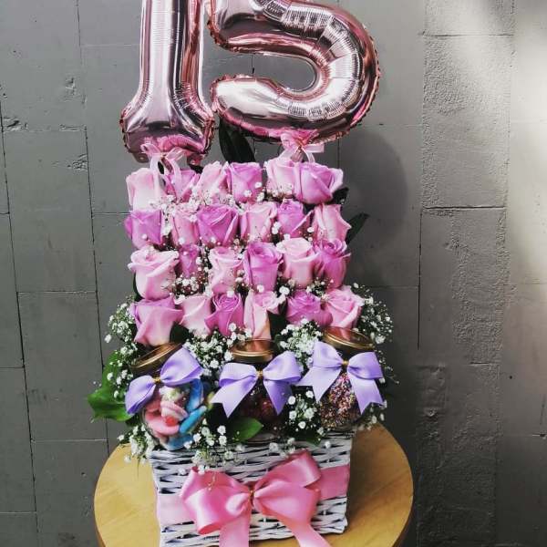 ramo 15 años frutos secos