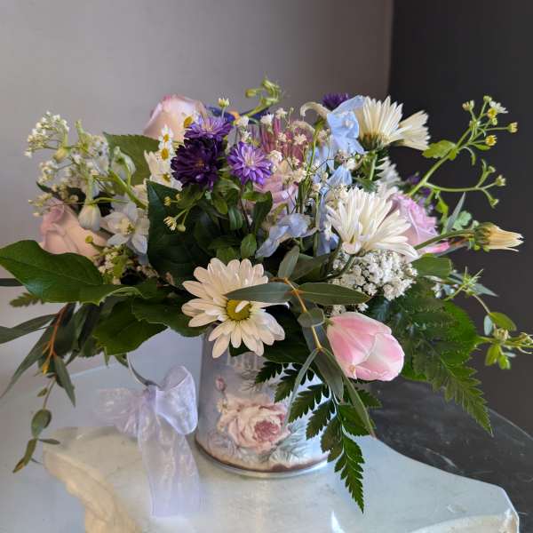 #709 Designer's Choice Vase Arrangement