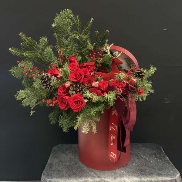 Royal Christmas Luxury Arrangement