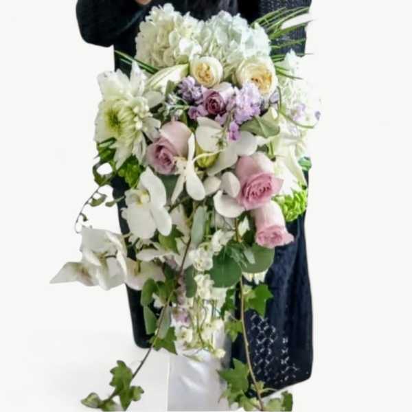 Cascade Luxe Bouquet