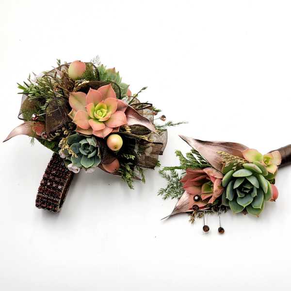 Into the Woods Boutonniere And Wristlet Set