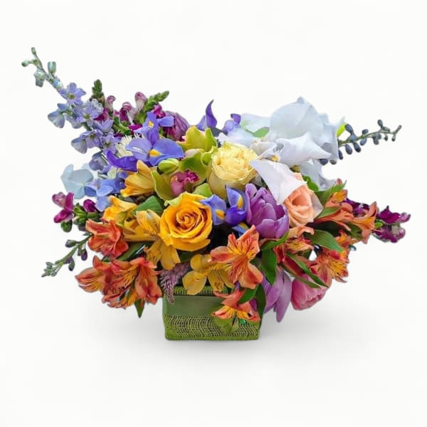 Deluxe Sympathy Uplifting Blossoms