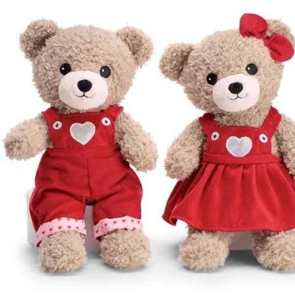 Valentine Bears Dressed in Red